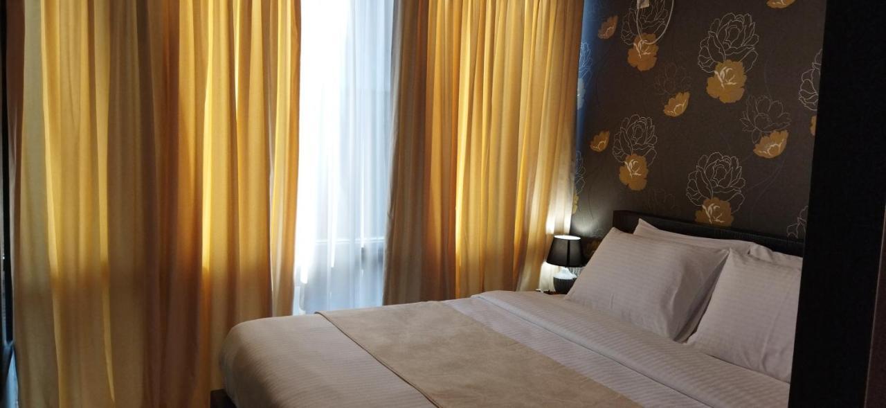 Vere Corner Hotel Tbilisi Exterior photo