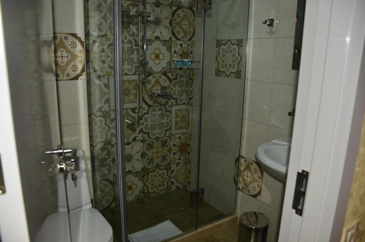Vere Corner Hotel Tbilisi Exterior photo